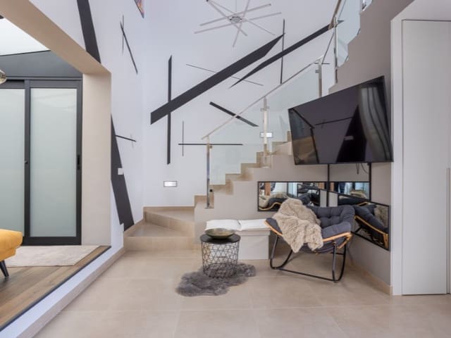 3 sypialnia Willa na sprzedaż w Benijófar z basenem - 429 000 € (Ref: 9755587)