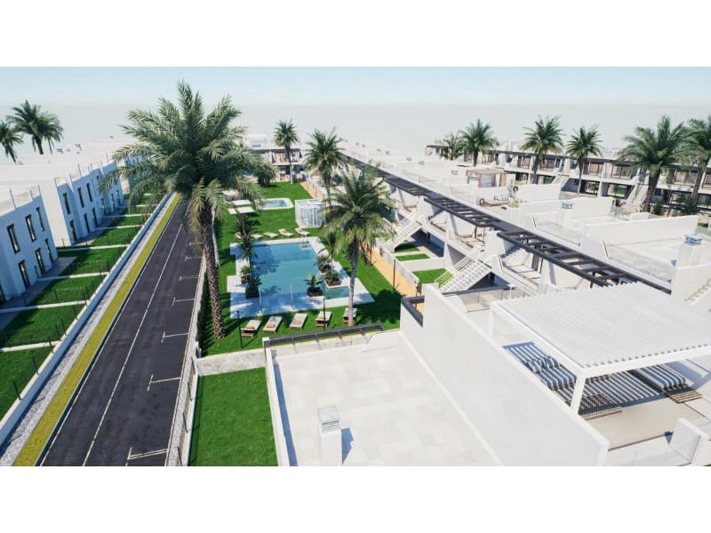 3 bedroom Bungalow for sale in Pilar de la Horadada with pool - € 375,000 (Ref: 9755588)