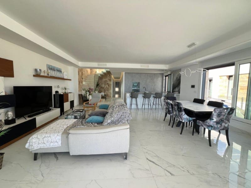 5 camera da letto Villa in vendita in La Mata - 1.900.000 € (Rif: 9758833)