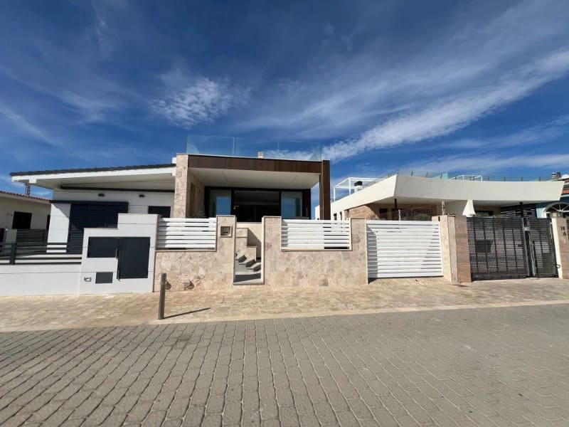 5 camera da letto Villa in vendita in La Mata - 1.900.000 € (Rif: 9758833)