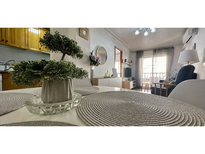 2 soverom Leilighet til salgs i Torrevieja - € 159 000 (Ref: 9758834)