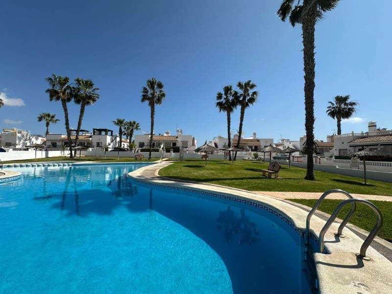 2 makuuhuone Huoneisto myytävänä paikassa Playa Flamenca - 228 000 € (Ref: 9761905)