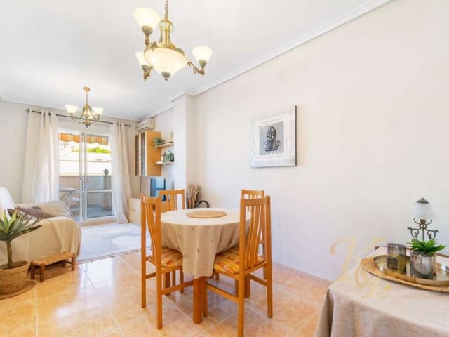 Ático de 3 habitaciones en Parque de las Naciones, Torrevieja en venta - 189.000 € (Ref: 9772950)