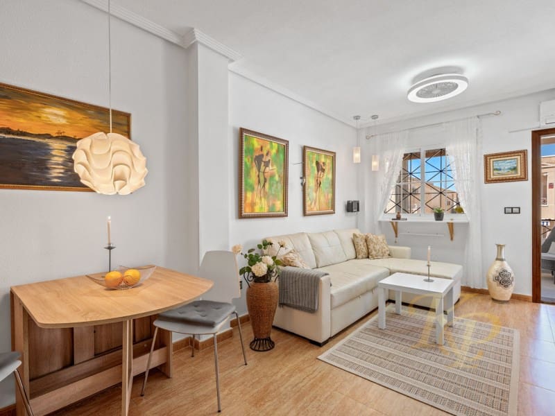 2 bedroom Apartment for sale in Playa Flamenca with pool - € 169,000 (Ref: 9772951)