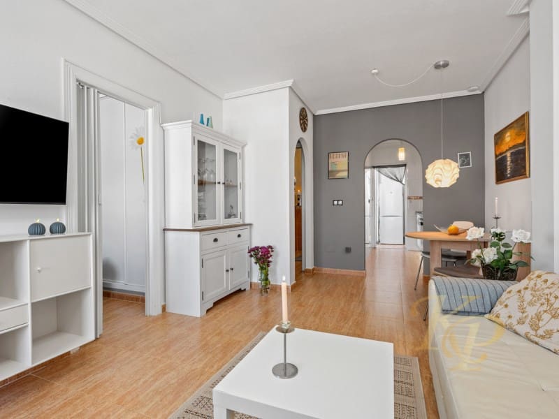 2 bedroom Apartment for sale in Playa Flamenca with pool - € 169,000 (Ref: 9772951)