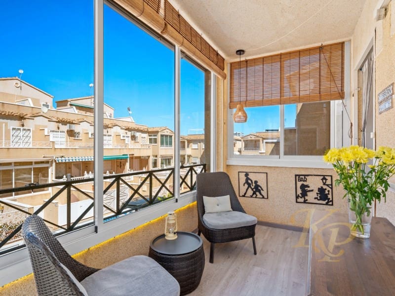 2 bedroom Apartment for sale in Playa Flamenca with pool - € 169,000 (Ref: 9772951)