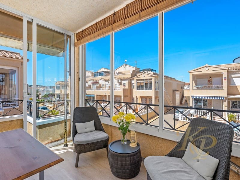 2 bedroom Apartment for sale in Playa Flamenca with pool - € 169,000 (Ref: 9772951)