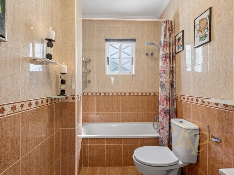 2 bedroom Apartment for sale in Playa Flamenca with pool - € 169,000 (Ref: 9772951)