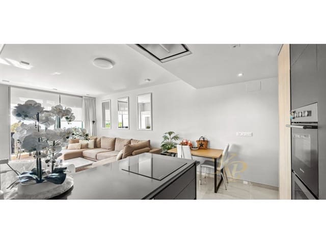 Apartamento de 3 habitaciones en Playa Flamenca, Orihuela en venta - 450.000 € (Ref: 9772952)