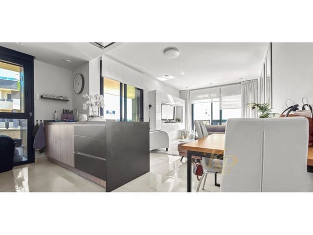 Apartamento de 3 habitaciones en Playa Flamenca, Orihuela en venta - 450.000 € (Ref: 9772952)