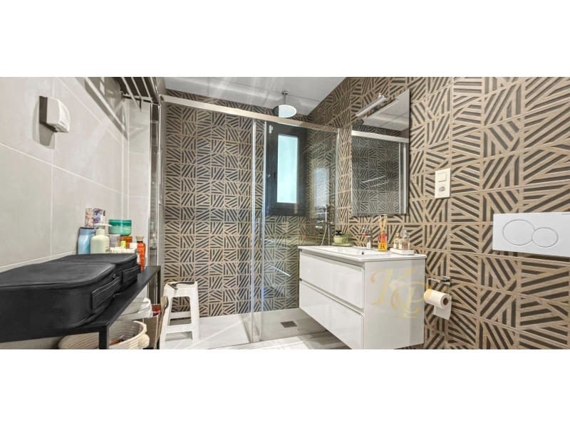 Apartamento de 3 habitaciones en Playa Flamenca en venta - 450.000 € (Ref: 9772952)