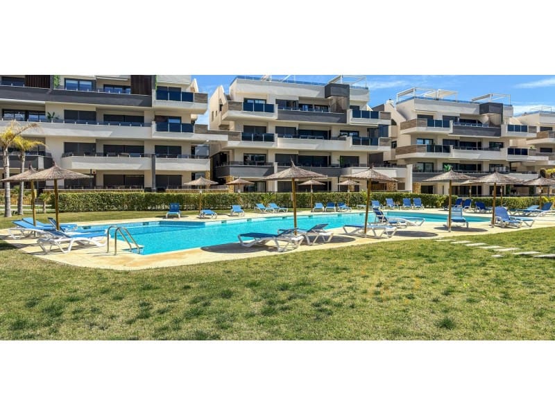 Apartamento de 3 habitaciones en Playa Flamenca en venta - 450.000 € (Ref: 9772952)