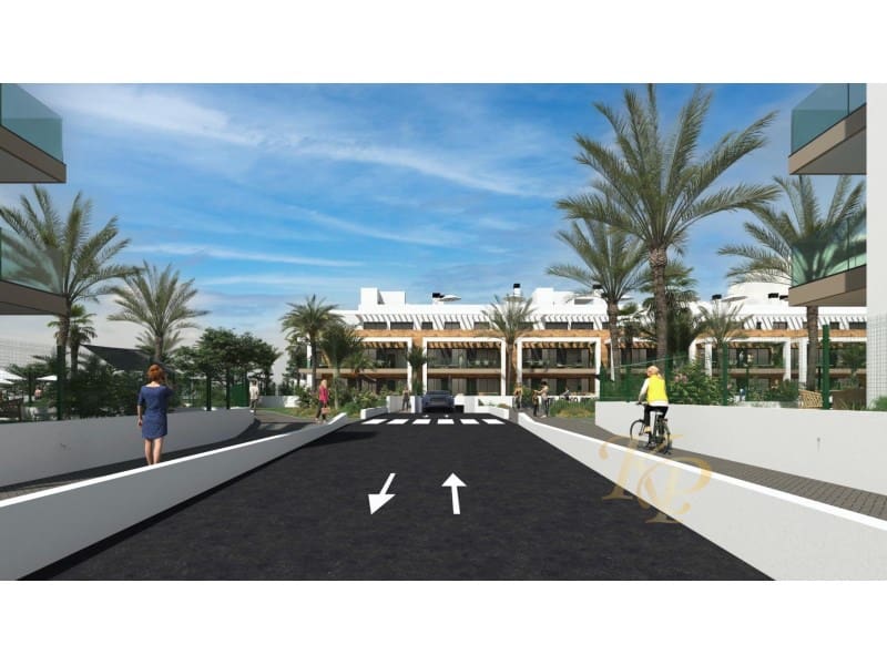 2 sypialnia Apartament na sprzedaż w Los Alcazares z basenem - 260 000 € (Ref: 9772958)