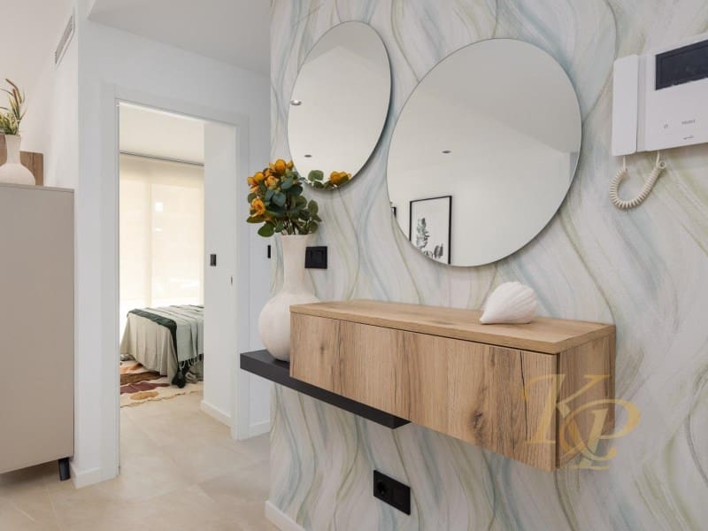 2 sypialnia Apartament na sprzedaż w Los Alcazares z basenem - 260 000 € (Ref: 9772958)