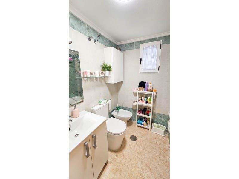 2 camera da letto Appartamento in vendita in Torrevieja con piscina - 125.000 € (Rif: 9778004)