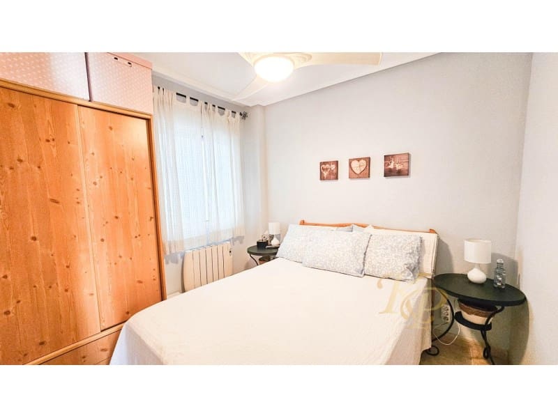 2 camera da letto Appartamento in vendita in Torrevieja con piscina - 125.000 € (Rif: 9778004)
