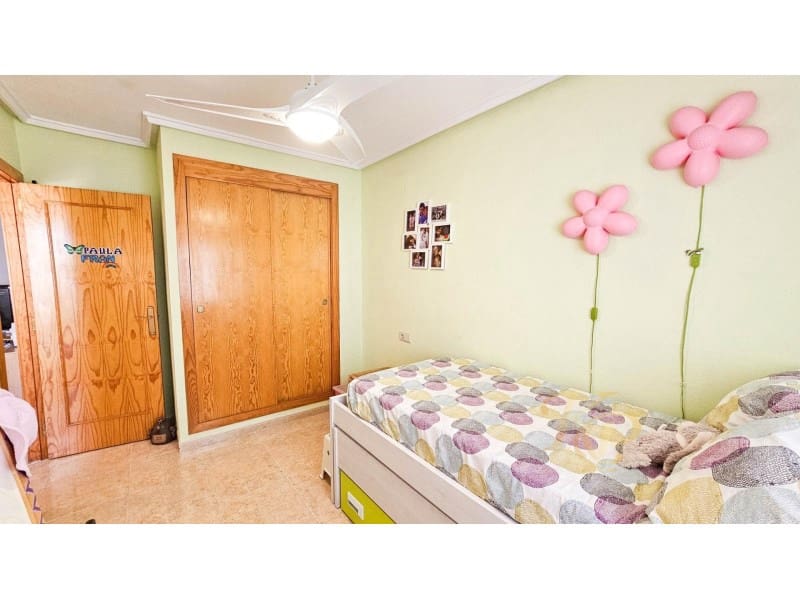 2 camera da letto Appartamento in vendita in Torrevieja con piscina - 125.000 € (Rif: 9778004)