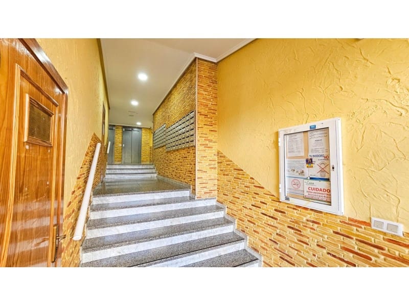 2 camera da letto Appartamento in vendita in Torrevieja con piscina - 125.000 € (Rif: 9778004)