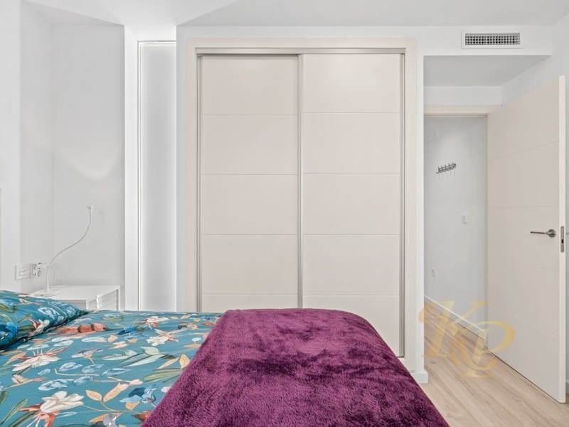 3 sypialnia Willa na sprzedaż w Orihuela Costa z basenem - 425 000 € (Ref: 9778005)