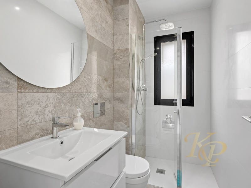 3 sypialnia Willa na sprzedaż w Orihuela Costa z basenem - 425 000 € (Ref: 9778005)