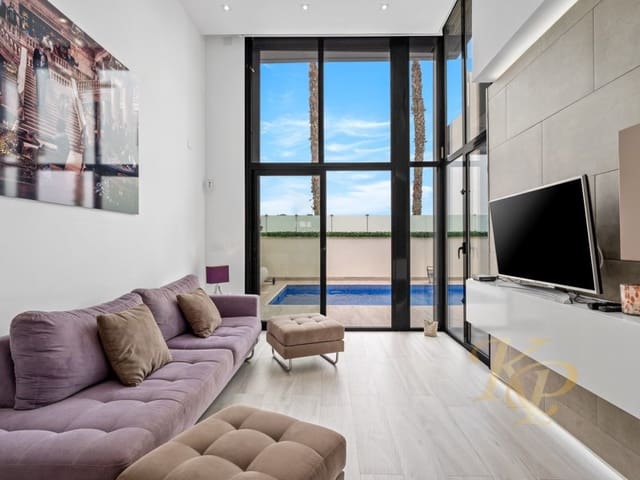 3 sypialnia Willa na sprzedaż w Lomas de Campoamor - Las Ramblas, Orihuela z basenem - 425 000 € (Ref: 9778005)