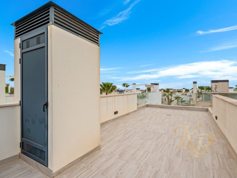 3 sypialnia Willa na sprzedaż w Orihuela Costa z basenem - 425 000 € (Ref: 9778005)