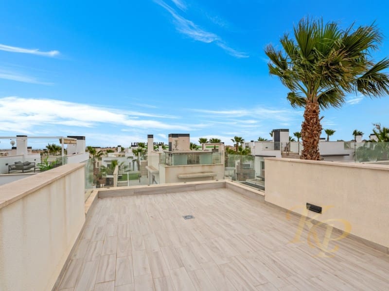 3 sypialnia Willa na sprzedaż w Orihuela Costa z basenem - 425 000 € (Ref: 9778005)