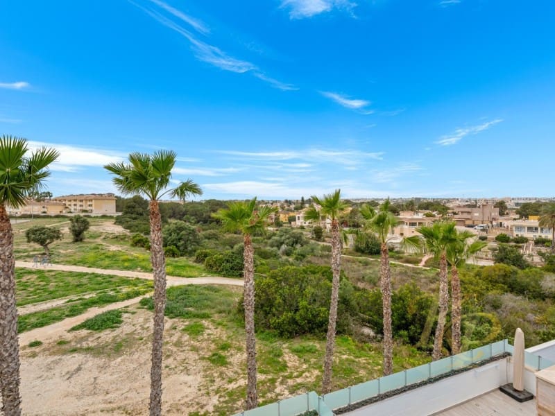 3 sypialnia Willa na sprzedaż w Orihuela Costa z basenem - 425 000 € (Ref: 9778005)