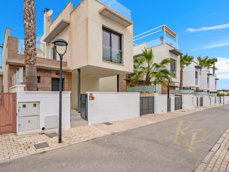 3 sypialnia Willa na sprzedaż w Orihuela Costa z basenem - 425 000 € (Ref: 9778005)