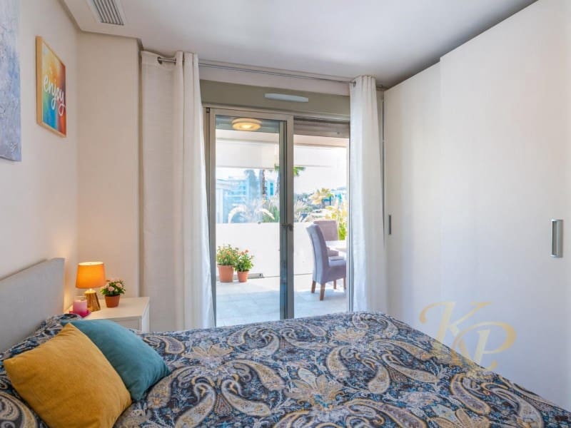 3 sovrum Lägenhet till salu i Orihuela Costa med pool - 378 000 € (Ref: 9778007)