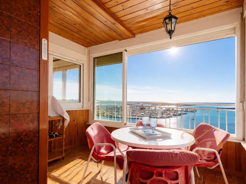 Apartamento de 3 habitaciones en Torrevieja en venta con garaje - 389.500 € (Ref: 9778008)