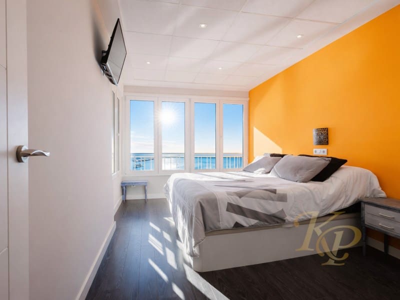 Apartamento de 3 habitaciones en Torrevieja en venta con garaje - 389.500 € (Ref: 9778008)