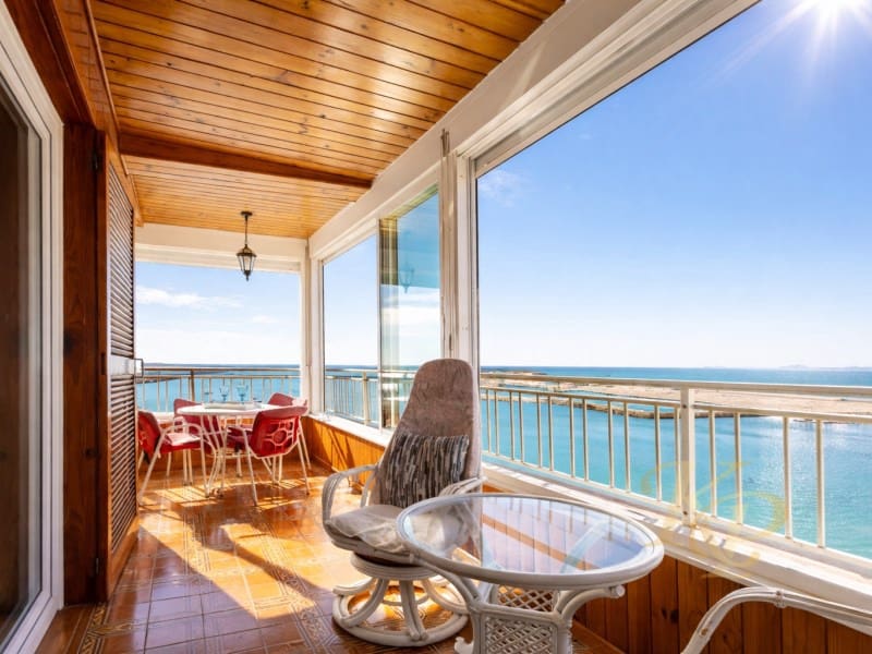 Apartamento de 3 habitaciones en Torrevieja en venta con garaje - 389.500 € (Ref: 9778008)