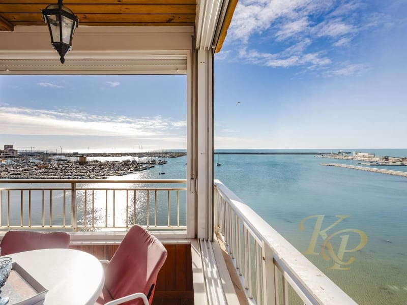 Apartamento de 3 habitaciones en Torrevieja en venta con garaje - 389.500 € (Ref: 9778008)