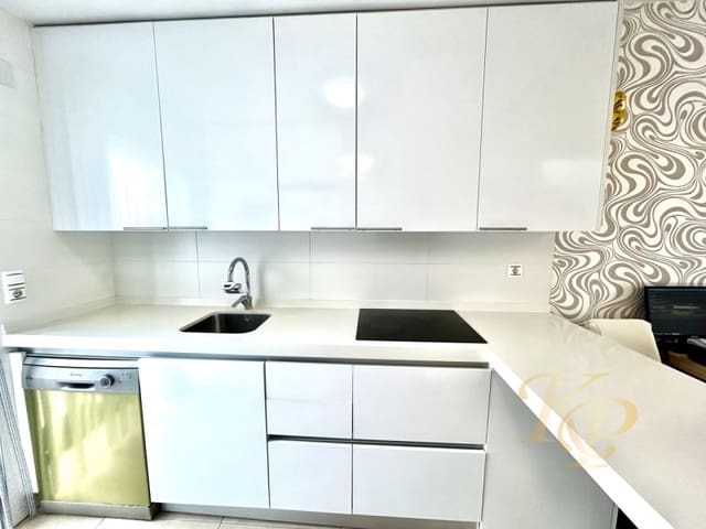 3 soverom Hus til salgs i Villamartin, Orihuela med garasje - € 375 000 (Ref: 9778009)