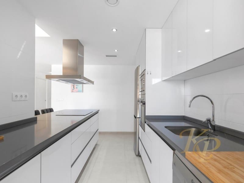 2 bedroom Apartment for sale in Orihuela Costa with garage - € 289,000 (Ref: 9778010)