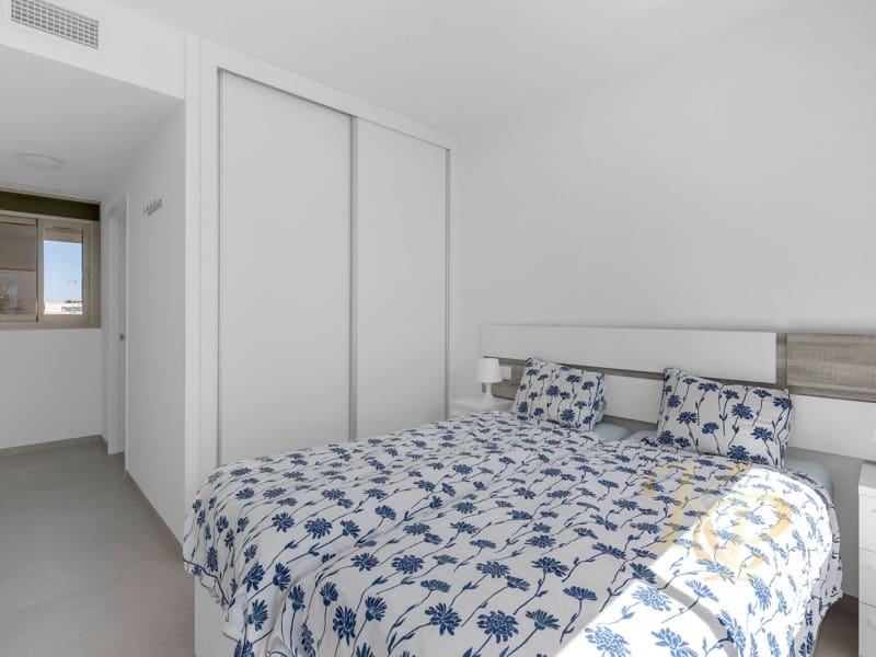 2 bedroom Apartment for sale in Orihuela Costa with garage - € 289,000 (Ref: 9778010)