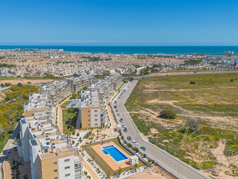 2 bedroom Apartment for sale in Orihuela Costa with garage - € 289,000 (Ref: 9778010)