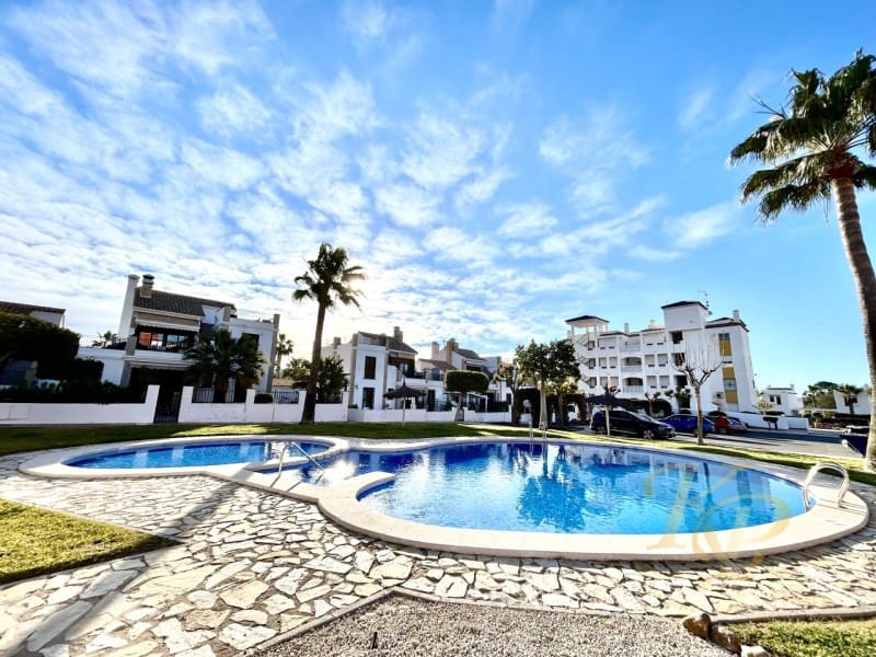 2 bedroom Apartment for sale in Orihuela Costa - € 190,000 (Ref: 9780455)