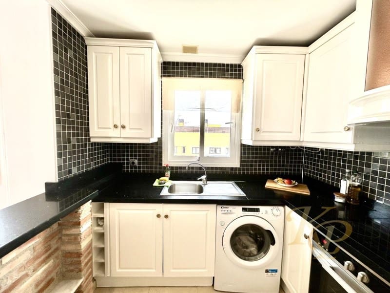 2 bedroom Apartment for sale in Orihuela Costa - € 190,000 (Ref: 9780455)