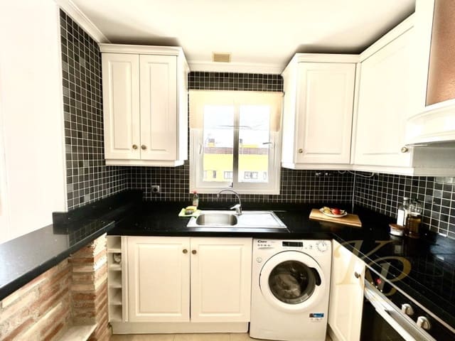 2 slaapkamer Appartement te koop in Las Filipinas - € 190.000 (Ref: 9780455)