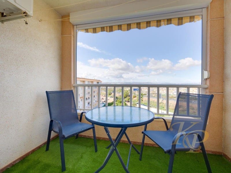 2 quarto Apartamento para venda em Torrevieja com piscina - 159 969 € (Ref: 9780456)