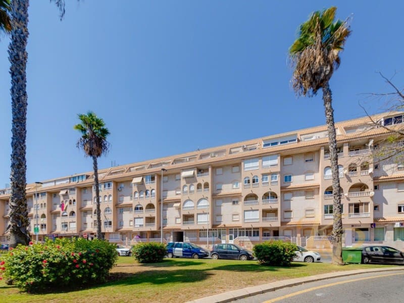 2 quarto Apartamento para venda em Torrevieja com piscina - 159 969 € (Ref: 9780456)