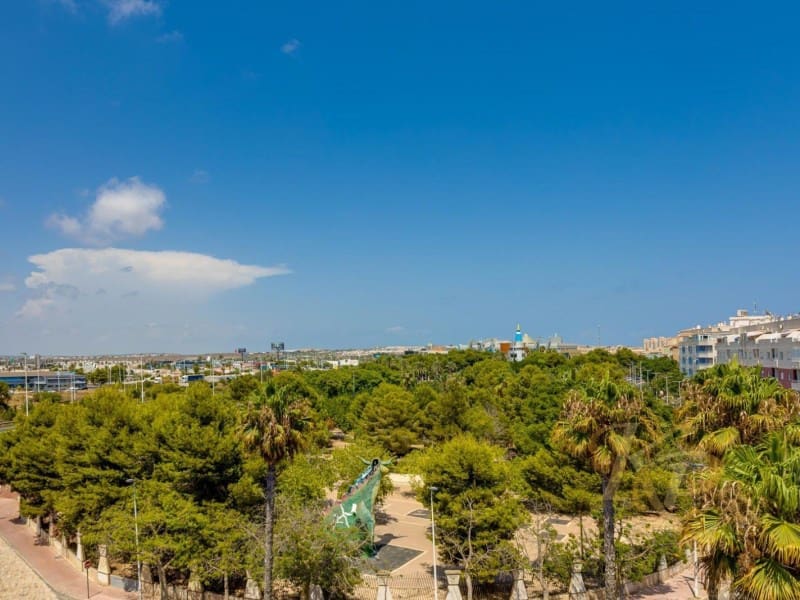 2 quarto Apartamento para venda em Torrevieja com piscina - 159 969 € (Ref: 9780456)