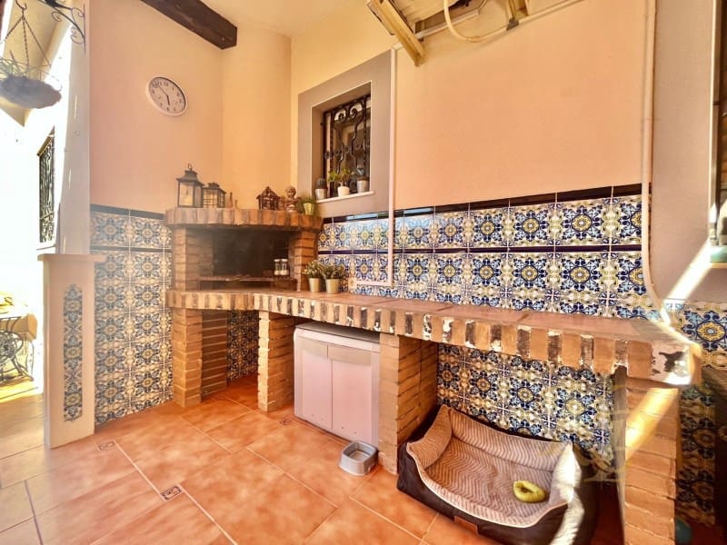 3 soveværelse Villa til salg i Torrevieja - € 449.000 (Ref: 9780458)