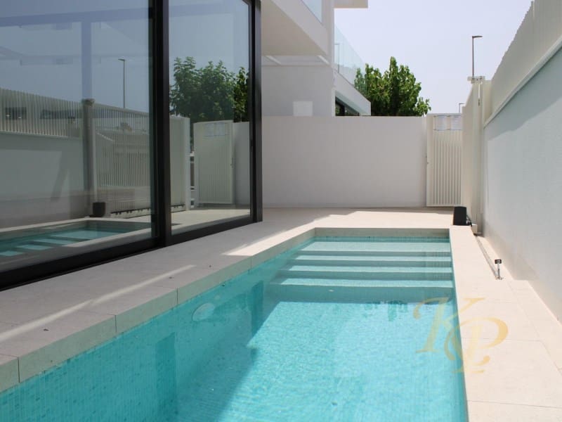 3 chambre Villa/Maison à vendre à Pilar de la Horadada avec piscine - 589 000 € (Ref: 9780460)