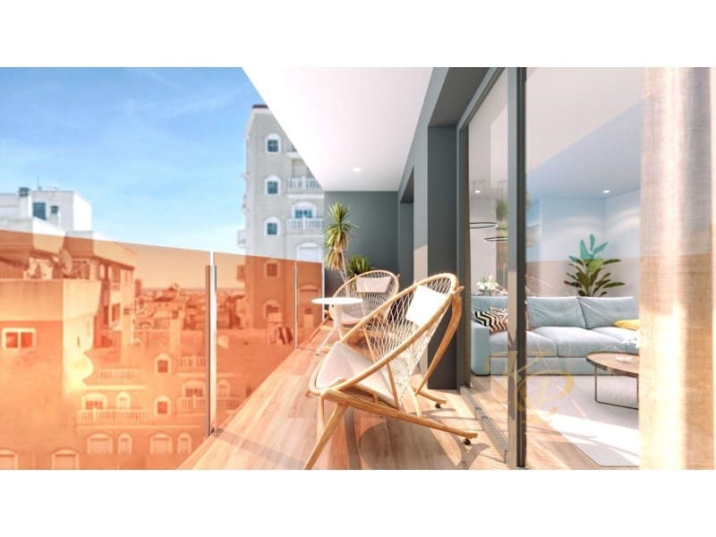 2 slaapkamer Penthouse te koop in Torrevieja met zwembad - € 349.000 (Ref: 9785122)