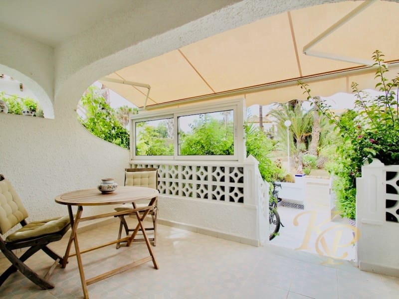 4 soverom Hus til salgs i Cabo Roig med svømmebasseng garasje - € 390 000 (Ref: 9785124)