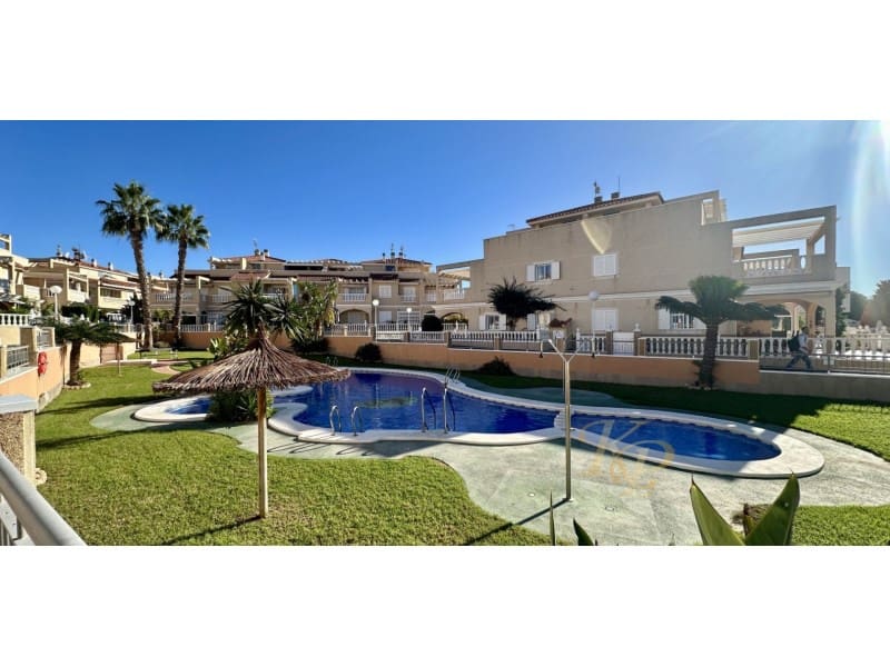 2 sovrum Hus till salu i Orihuela Costa - 264 990 € (Ref: 9785125)