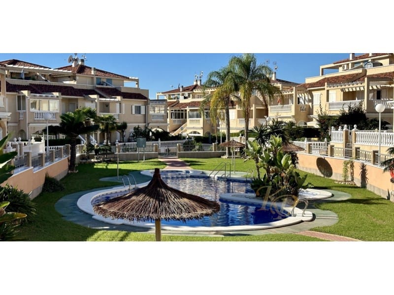 2 sovrum Hus till salu i Orihuela Costa - 264 990 € (Ref: 9785125)